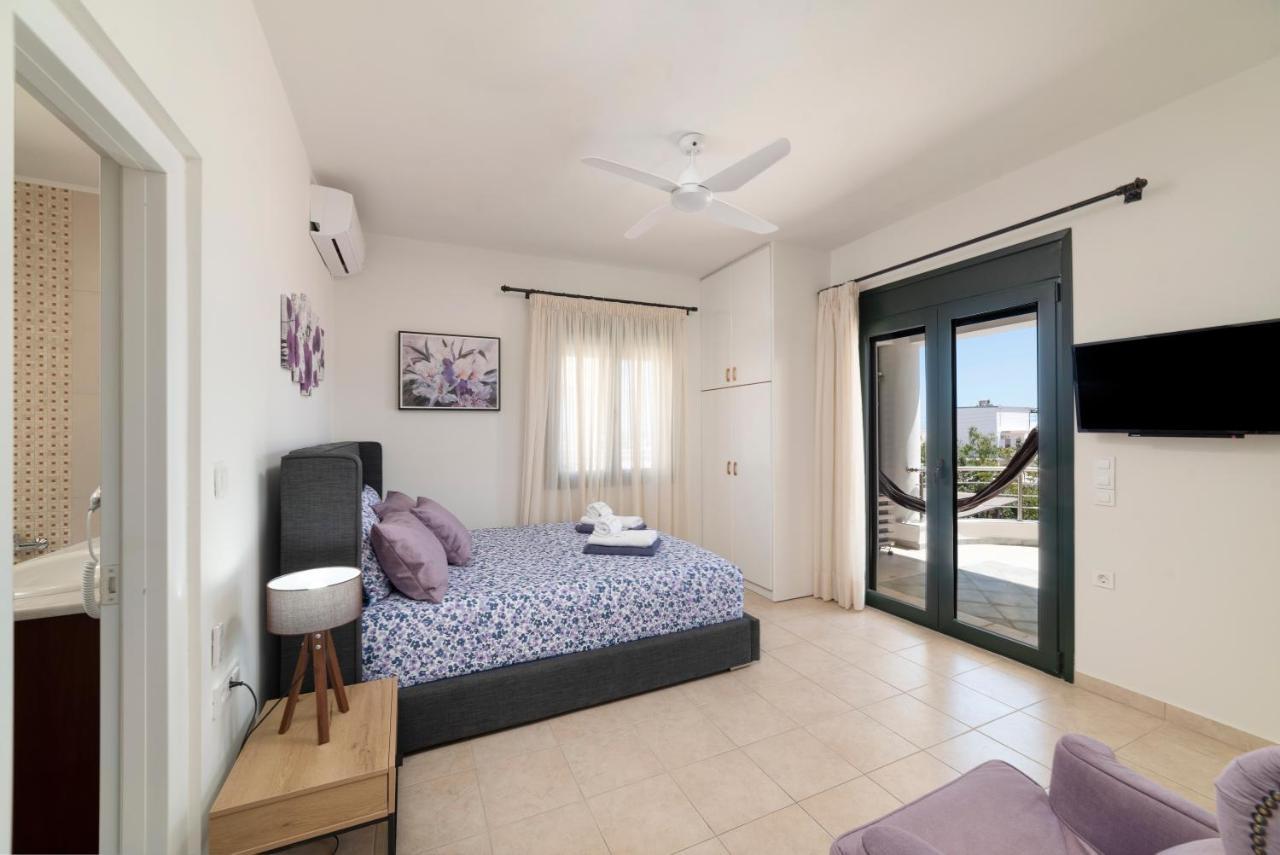 Paradisos Luxury Villas Next To Beach Koutsouras Ngoại thất bức ảnh