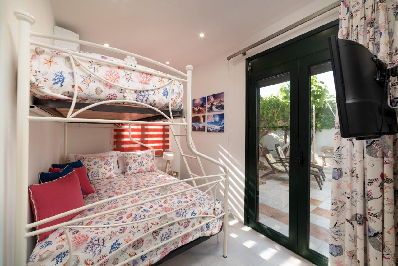 Paradisos Luxury Villas Next To Beach Koutsouras Ngoại thất bức ảnh
