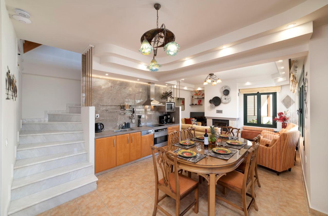 Paradisos Luxury Villas Next To Beach Koutsouras Ngoại thất bức ảnh